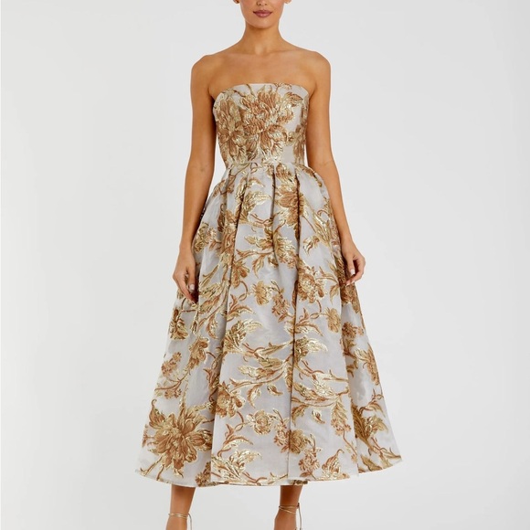 Mac Duggal Dresses & Skirts - Mac Duggal Strapless Metallic Gold Floral Midi Dress on Light Base